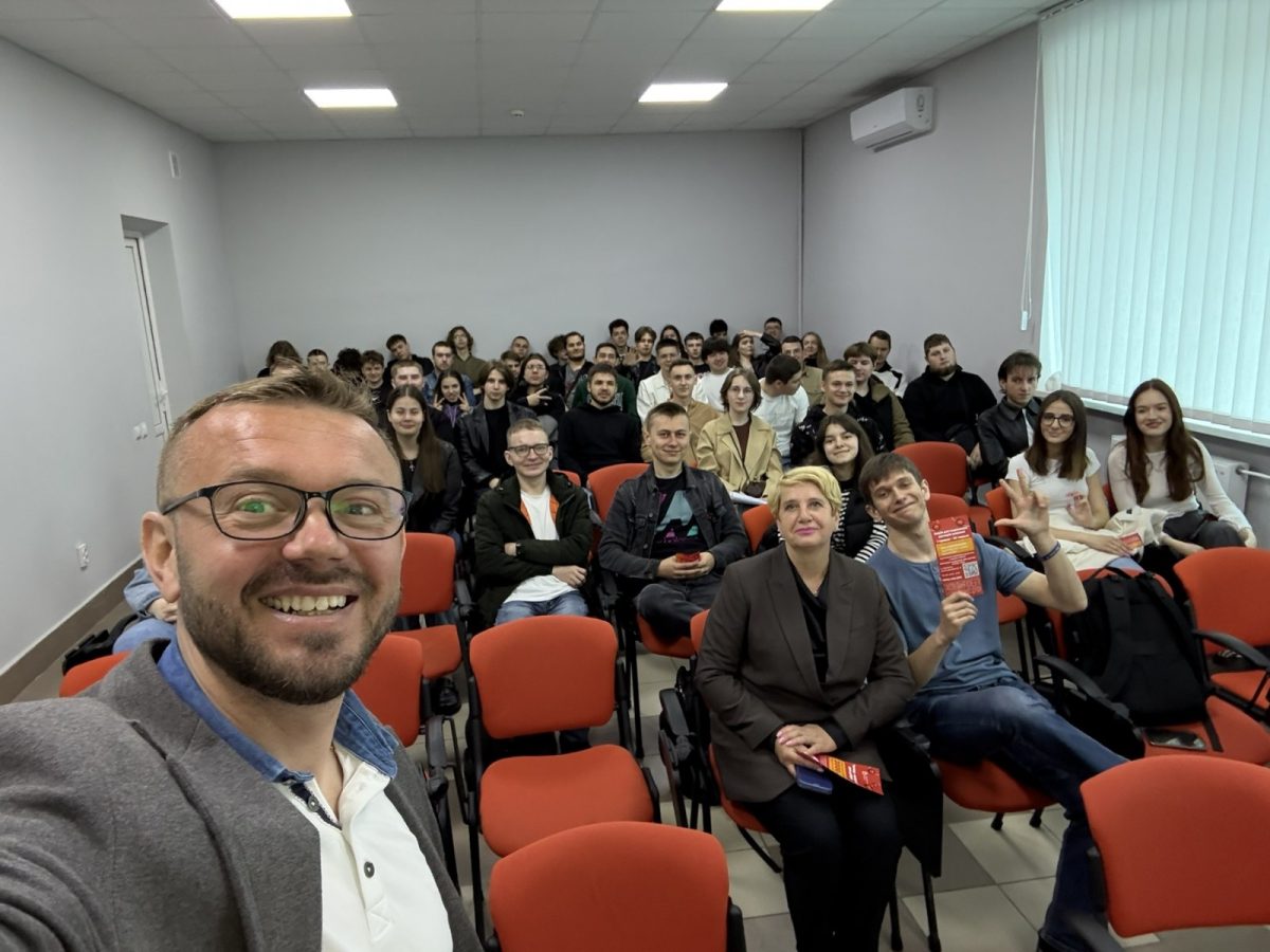 Зустріч студентів із представниками плазмацентру “Біофарма Плазма”